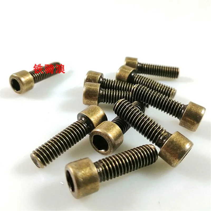 Запчасти для самокатов винт. Ножка для скутера. Винт стопорный для велосипеда. Клиновой болт для мотоцикла урал. Амортизация для заднего колеса электросамоката.