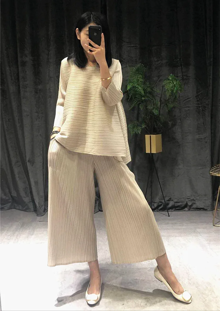 Женский костюм знаменитости Miyake, плиссированный костюм с аккордеоном, лето 2020, эффектные свободные штаны, комплект размера плюс с юбкой и топом 1045|Спортивные костюмы| | АлиЭкспресс