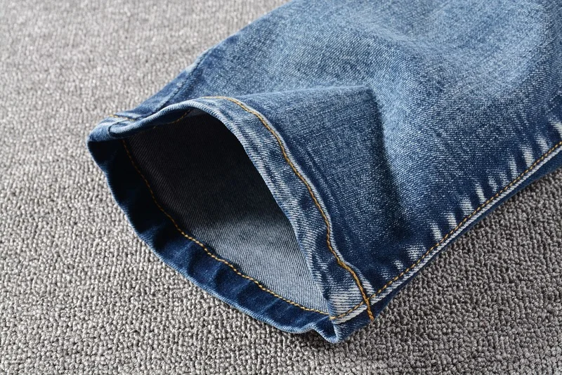 A108283 bike jeans 13