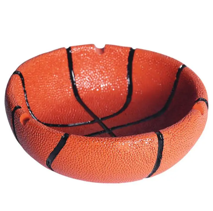 

Resin Ashtray Lovely Basketball And Football Ash Tray Home Office Funny Decorative Creative Smoking Accessories Men Gift