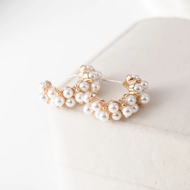 

2020 Trendy Simulated Pearls C Shape Elegant Open Circle Hoop Earrings for Women Girls Wedding Party Gift Jewelry