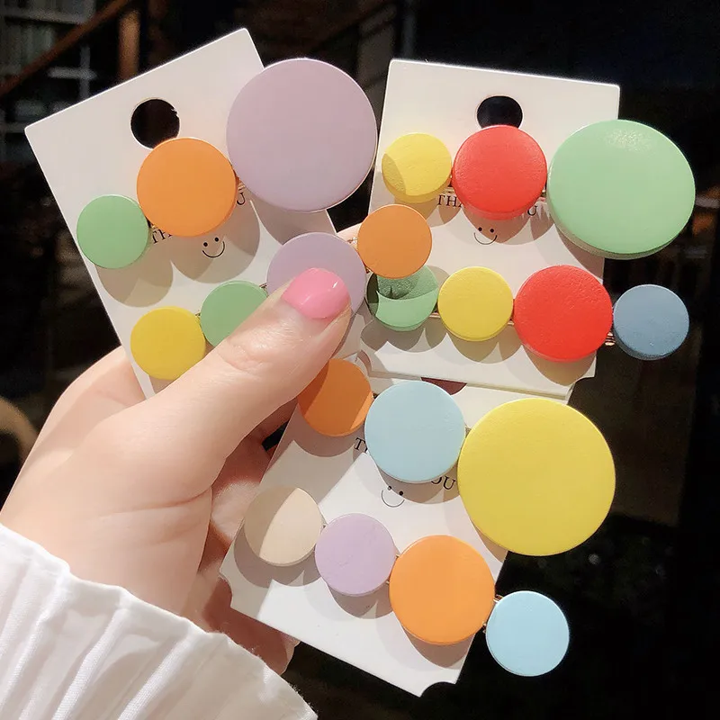 

2Pcs/set Women Headwear Set Cute Candy Color Wooden Round Hair Clips Girls Fashion Hairpins Barrettes Geometric Hair Accessories