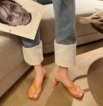 

Shoes Summer Clogs Woman Ladies' Slippers Slipers Women Med Rubber Flip Flops Square heel Luxury Slides Shallow Beach 2020