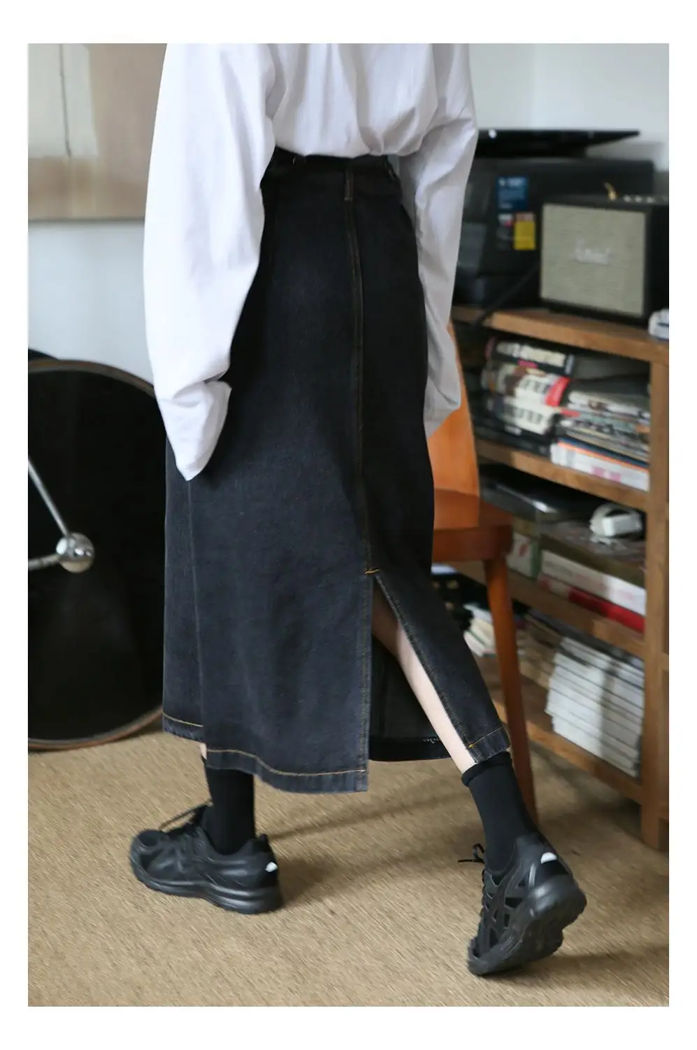 

Gray Denim Skirt Female 2021 Spring Summer New High Waist Women Skirts Vintage Back Slit Button Adjustment Mid-length Skirt