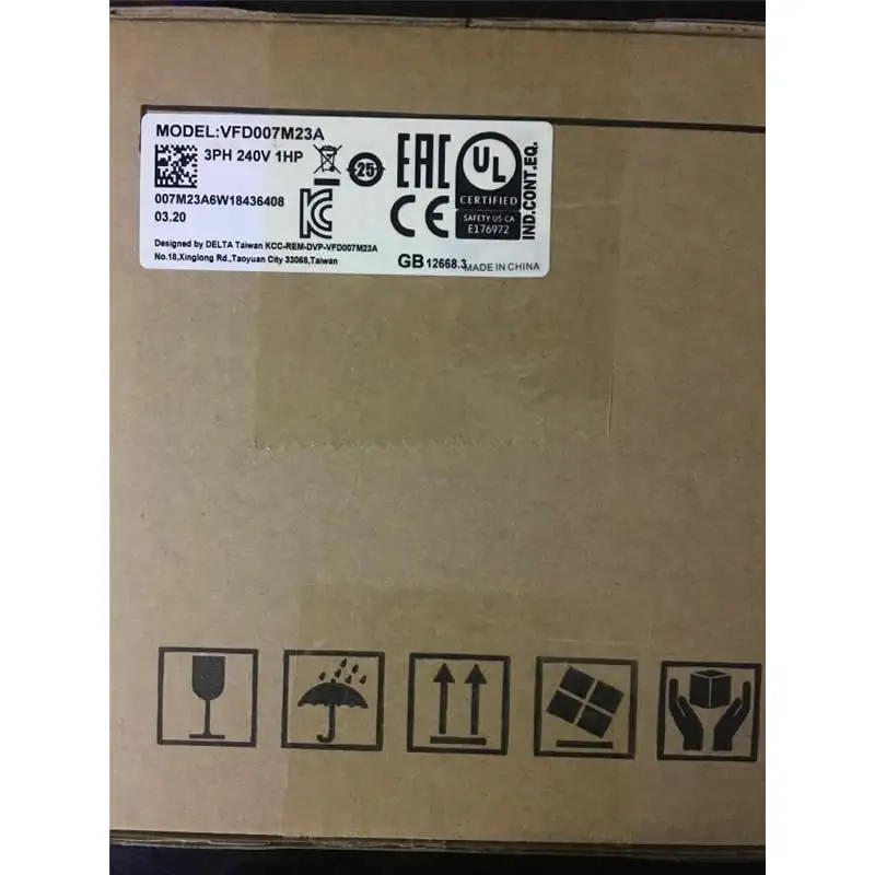 Дельта Инвертор VFD007M23A вход 3ph выход 3 фазы двигатель привод 0,75 кВт
