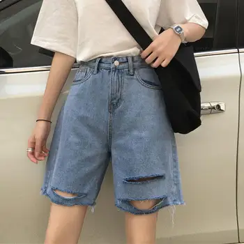 

Korean version of 2020 summer new look thin with straight students five-minute pants loose high waist hole jean shorts woman