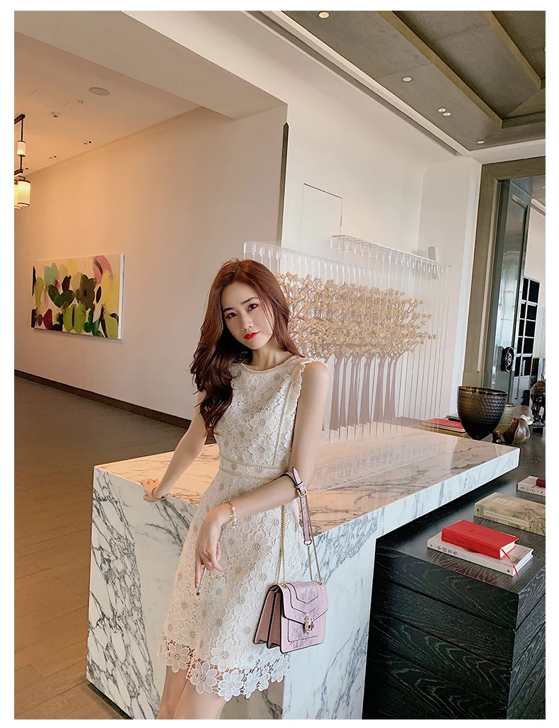 Women Lace Embroidery Dresses For Party 2021 Women'S Summer New Temperament Slim Round Neck High Waist Fashion Dress Office Lady
