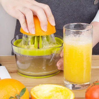 

4 In 1 Manual Juicer Multifunctional Lemon Squeezer Orange Citrus Juicer With Built-in Measuring Cup Vegetable Fruit Hand Juicer