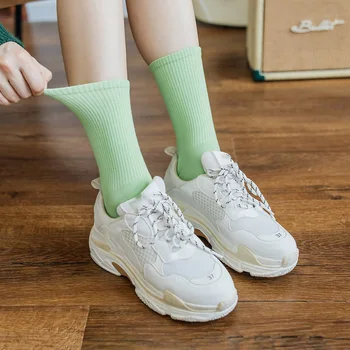 

10 Pairs Non Slip Casual Elastic Comfortable Wear Resistant Solid Breathable Crew Cotton Blend Soft Women Socks Sweat Absorption