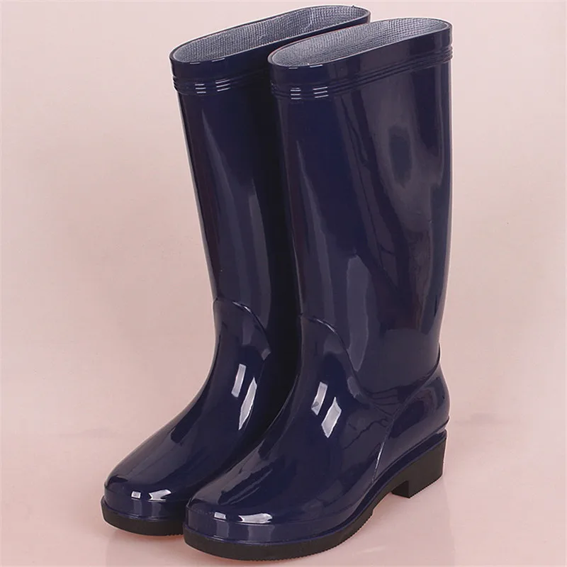 Navy Blue Женские резиновые сапоги на низком каблуке; модель года; модные женские сапоги до колена из водонепроницаемого материала; Водонепроницаемая Обувь для женщин; Прямая поставка - Цвет: Navy Blue
