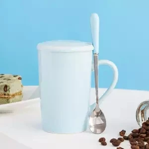 Кофейные кружки, чашки для девушек, студенческие милые чашки, керамические чашки, кофейные чашки для мужчин и женщин, Мультяшные чашки с крышкой, ложки, чашки для дома - Цвет: 400ML set
