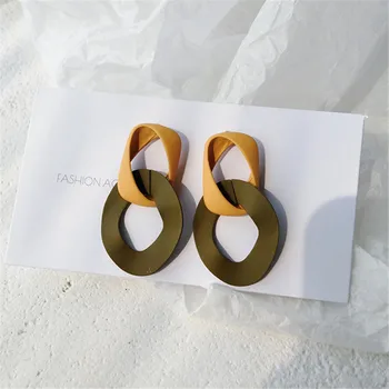 

Fashion geometry Irregular Round stud earrings female gifts long temperament contrast color Stud Earrings Women jewelry