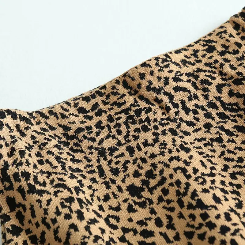 

INS Skirt Autumn And Winter New Style Versatile Slimming Retro Leopord Pattern Mid-length High-waisted Thick Knitted A- line Ski