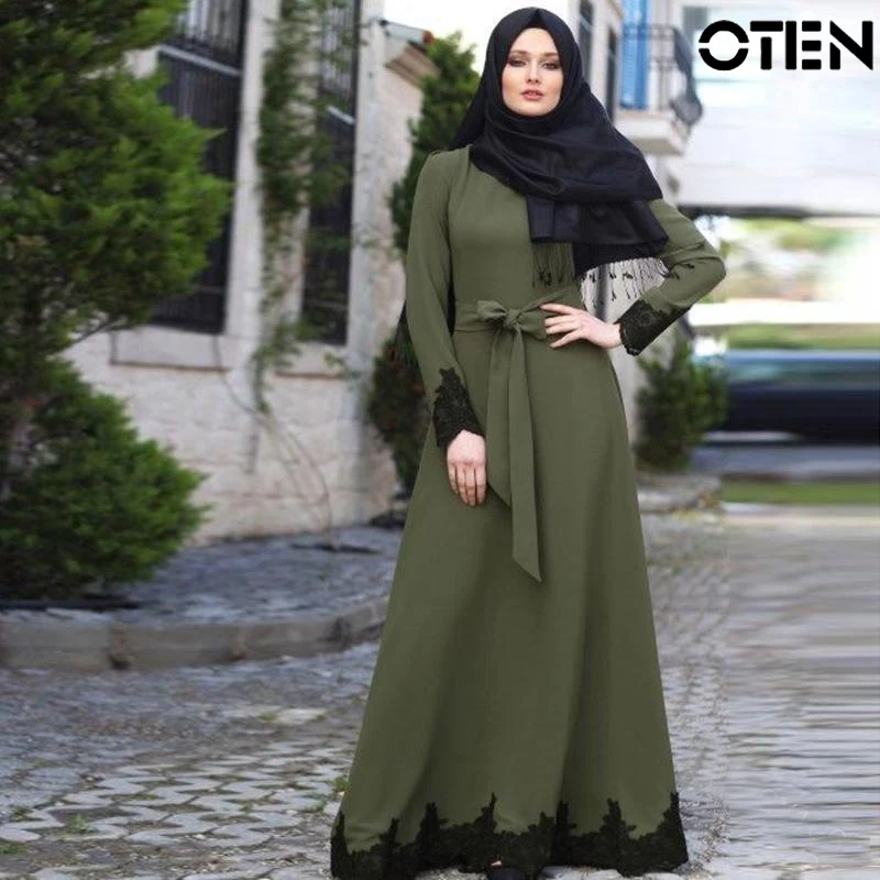 OTEN Moslemisches Abaya Frauen Kleid 2020 однотонное платье с поясом и кружевной каймой