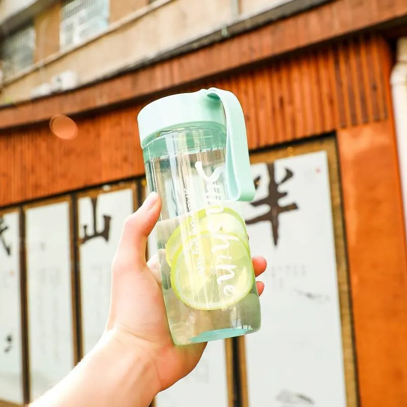 Transparent Green Бутылка для сока воды BPA бесплатно пластиковые квадратные корейский стиль Спортивная бутылка для питья - Цвет: Transparent Green