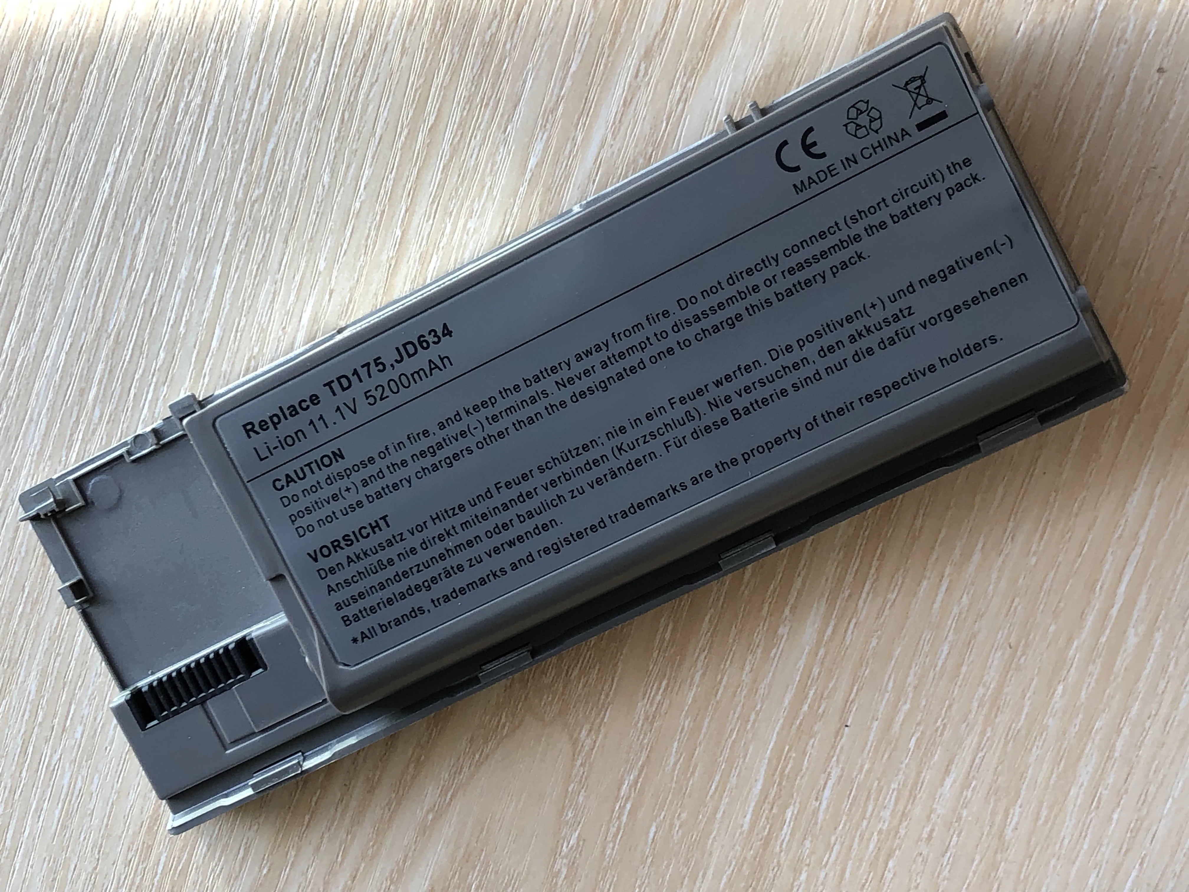 Аккумулятор для ноутбука Dell Latitude D620 D630 D630c Precision M2300 UD088 TG226 TD175 PC764 FG442 KD492|battery for