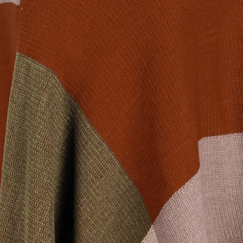 11449434107_1553896200