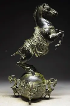 

Chinese Bronze Horse Standing on the ball & with QING Mark Garden Decoration Bronze Buddha Healing statue