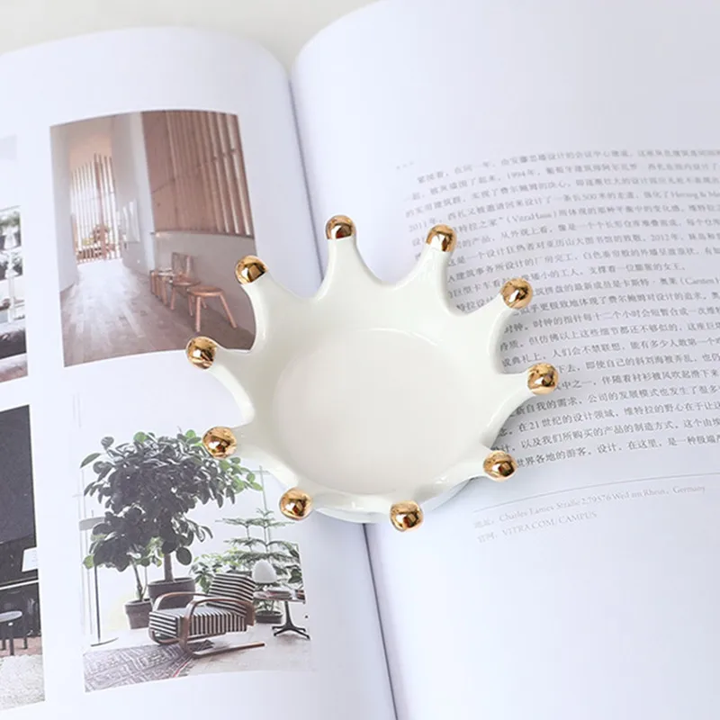 8967391243_1988485086