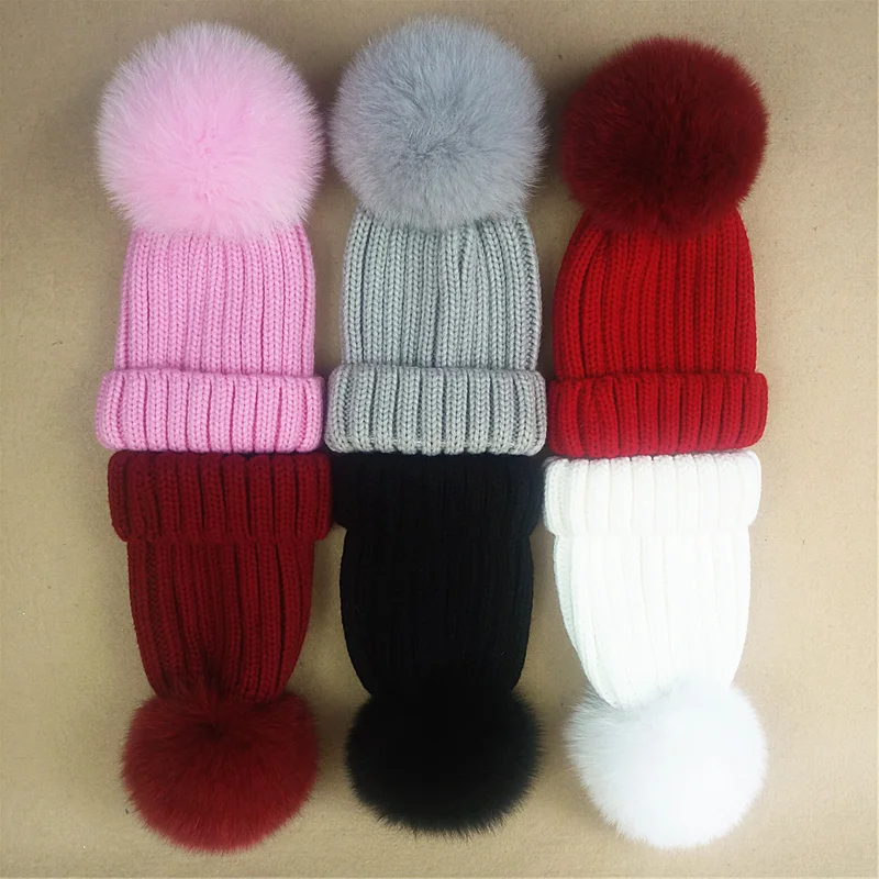 Зимняя Брендовая детская шапка, женские меховые шапки с лисьим мехом, шапка для мамы и ребенка с помпоном, семейные одинаковые шапочки, Детские наряды с шапкой