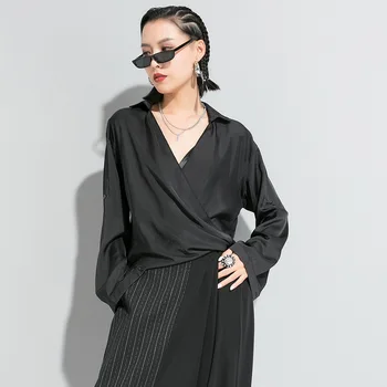 

LANMREM Woman 2020 Fashion New Long Sleeve T-shirt Spring Summer Fashion Solid Color Pullover Tees Personality Irregular YH739