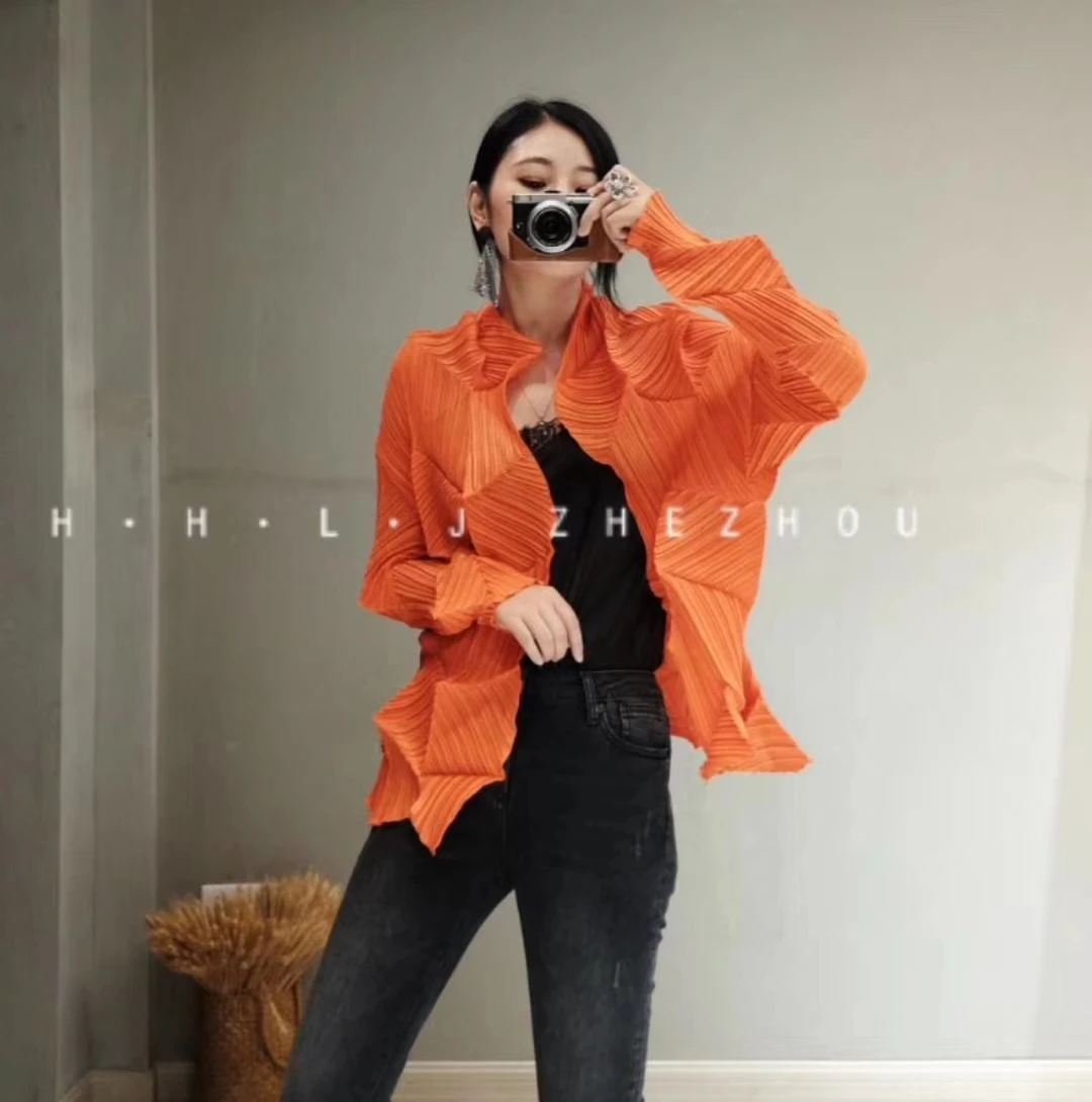 Горячая Распродажа, Miyake, пальто с длинным рукавом, модное черное пальто со складками, воротник со стразами
