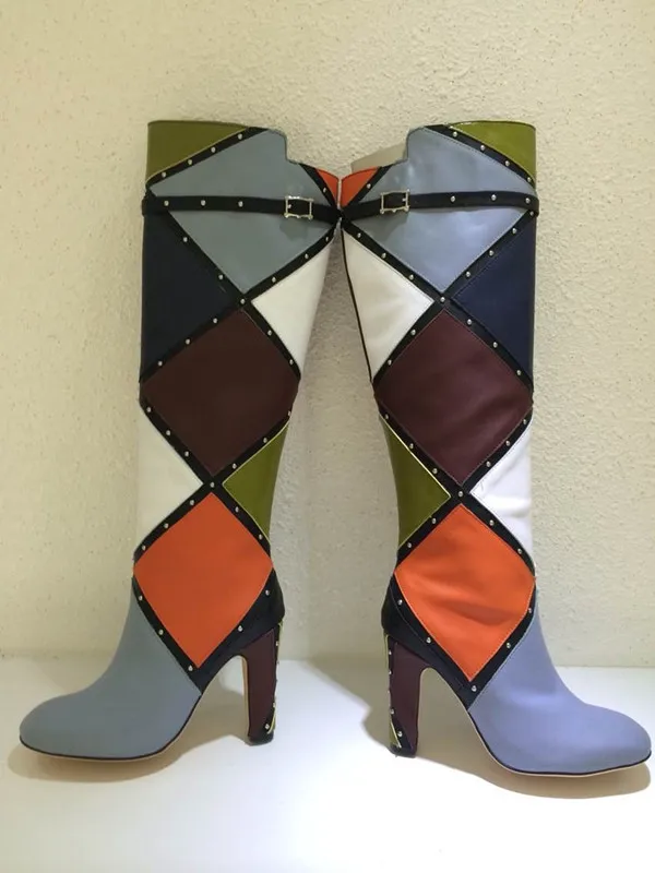 Женские ботинки с заклепками; Botas Mujer; разноцветная обувь; женские сапоги до колена; Botines Mujer; коллекция года; модные Bota Feminina Zapatos De Mujer