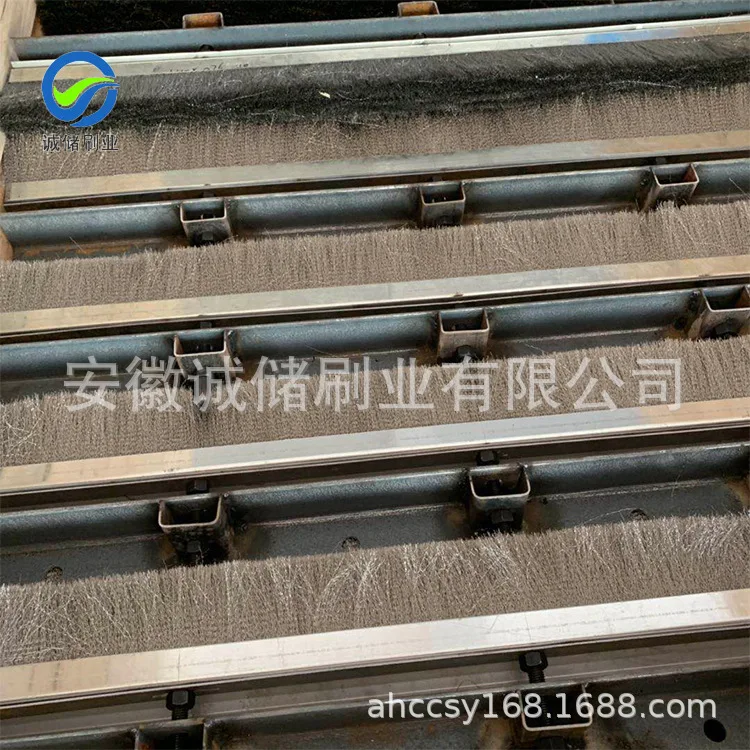Sealed Steel Wire Strip Brush Large Iron And Steel Enterprise Every Motor Seal Stainless Steel Wire Strip Brush Manufacturers No
