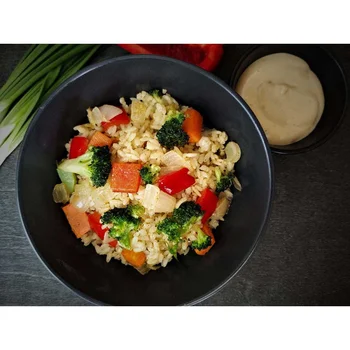 

Rice with curry and vegetables