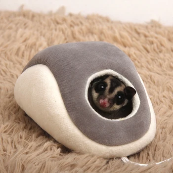 

2 Color Sugar Glider Hamster Bed Nest Mouse Shape House Small Animal Winter Warm Bedding Supply 4