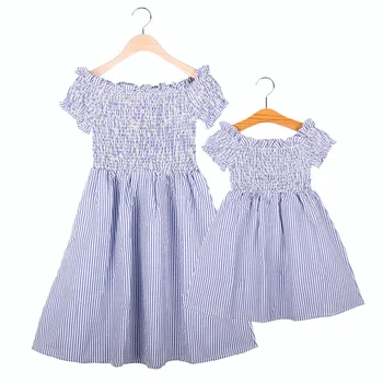 

Mother Daughter Dress Summer Family Matching Off Shoulder Blue Striped Beach Princess Dress Women Girl Mommy and Me Shirt Dress