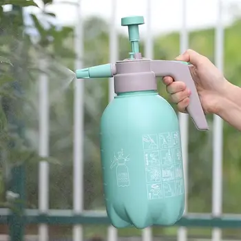 

1Pc 2L Watering Bottle Garden Spray Bottle Pressing Type Sprayer (Sky-blue)