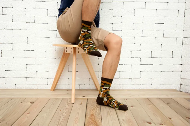 Military Fashion New Autumn Winter Men Socks Jacquard Camouflage Socks Hip Hop Socks olive camo Arts Funny Hip Hop 3D Prints S6