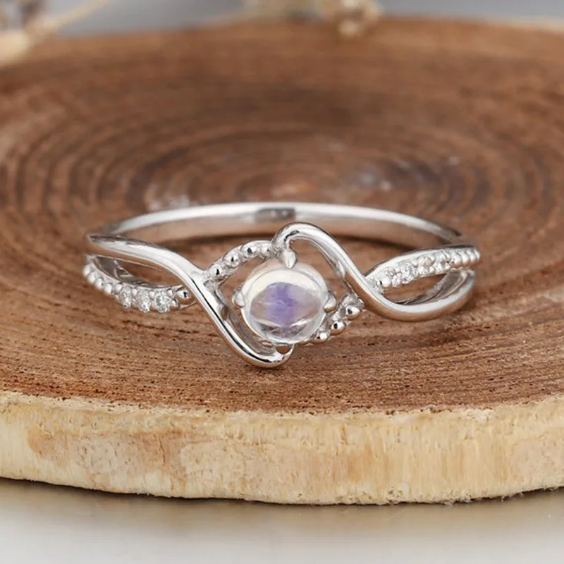 

Best Selling Simple Artificial Moonstone Rings European Fashion Zircon Rings for Women Bridal Engagement Jewelry Anillos Mujer