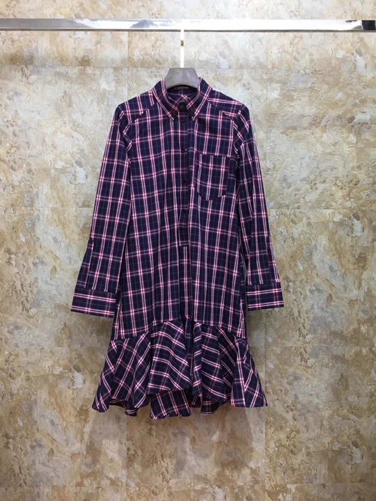 

2019 Early Autumn New Female Chequered Lotus Leaf Pendulum Decorated Long Sleeve Dress 807