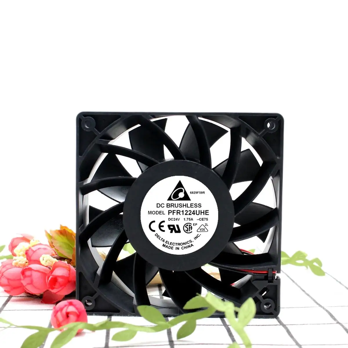 

For Delta Electronics PFR1224UHE CE75 DC 24V 1.75A 120x120x38mm 3-Wire Server Cooler Fan