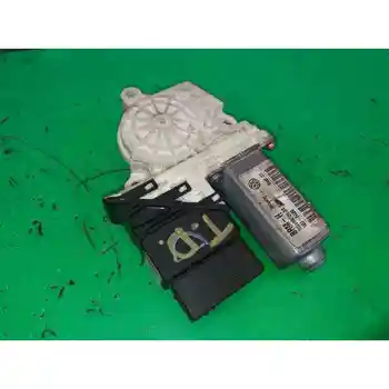 

1J4959812C WINDOW MOTOR REAR RIGHT SEAT TOLEDO (1M2)