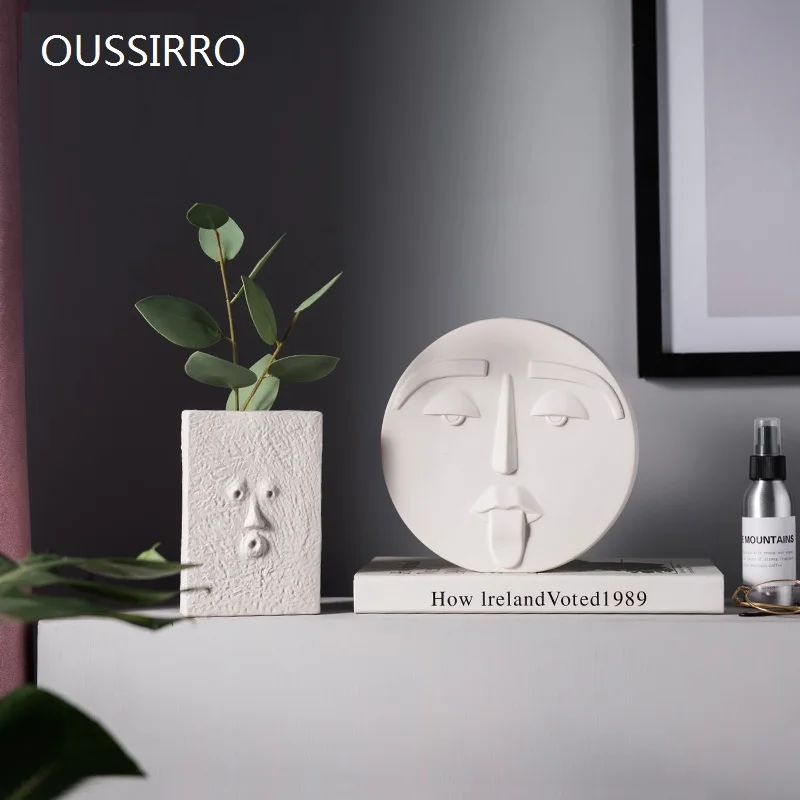 

Nordic Modern Creative Human Face Geometry Ceramic Vase Ornamental Living Room Porch Plant Flowerpot table Ornamental decore