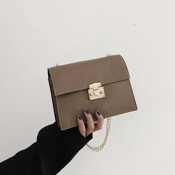 

2020 new Korean version of the wild chain shoulder bag fashion lock crossbody small square bag