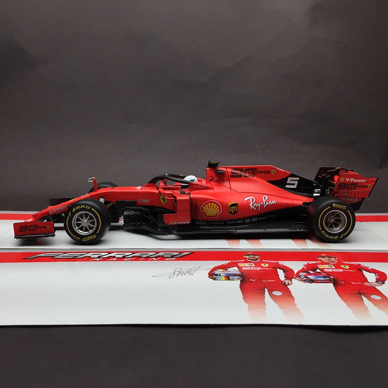 Bburago 1:18 1/18 2019 Ferrari SF90 Vettel No5 Формула 1 F1 гоночный автомобиль Транспортное средство литье под давлением дисплей Модель Игрушки для мальчиков