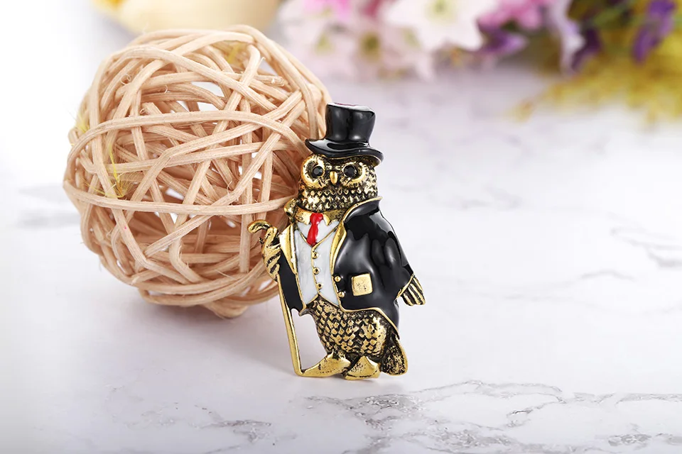 Blucome Vintage Nighthawk Owls Birds Animals Brooches For Women Pins Gentleman Dress Hat Decoration Suit Corsage Pin Collar Clip