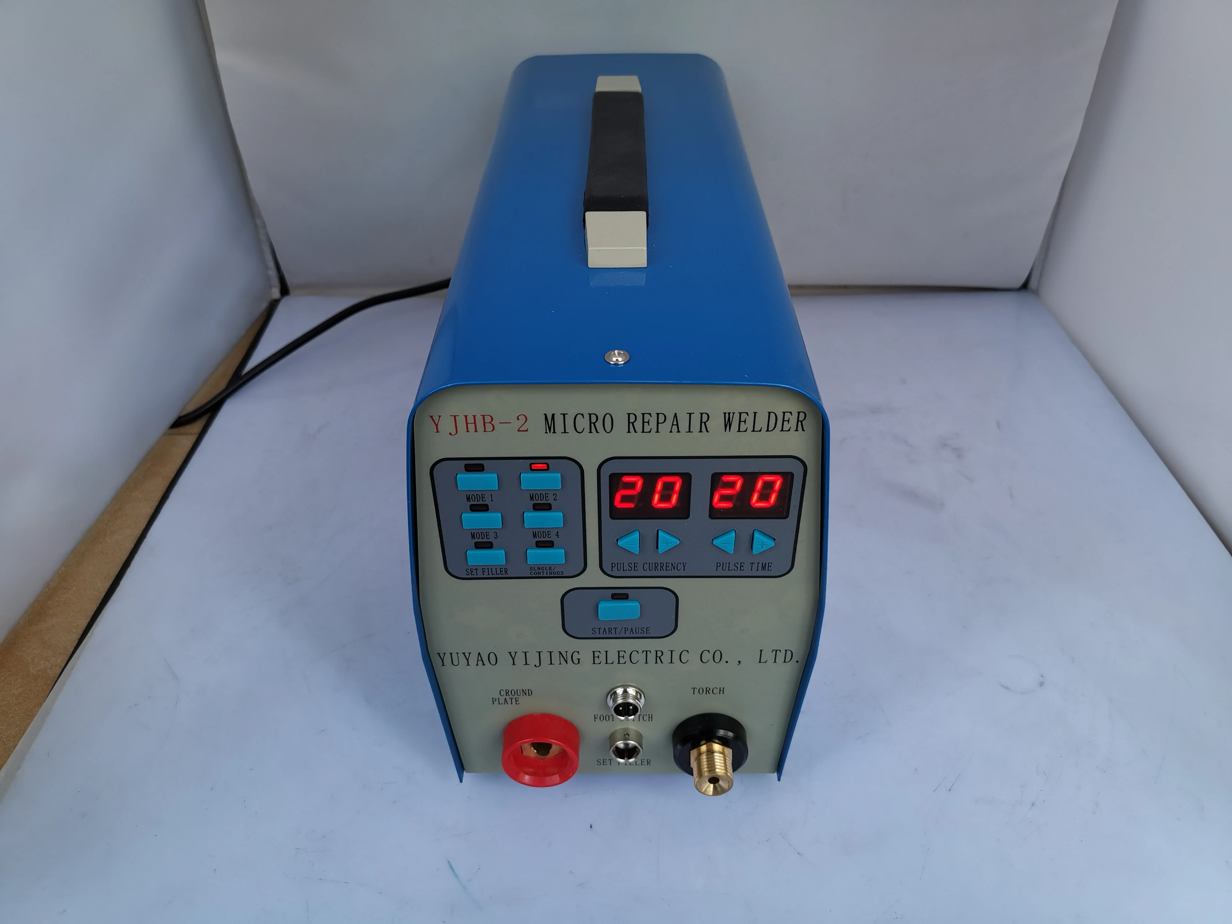 Фотоэлемент высокоточного сварочного аппарата для ремонта пресс форм холодной