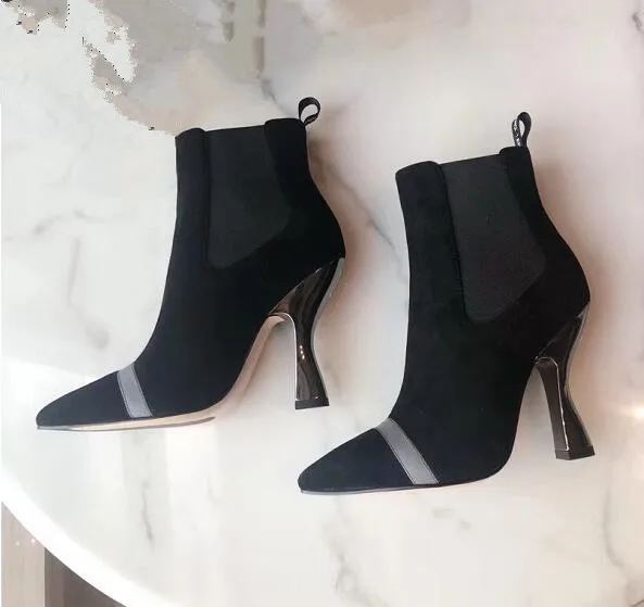 

Woman Shoes Ankle Short Boots Solid Flock PU Pointed Toe Square Heels Winter Booties Female 2019 Slip On Women Martin Boot Black