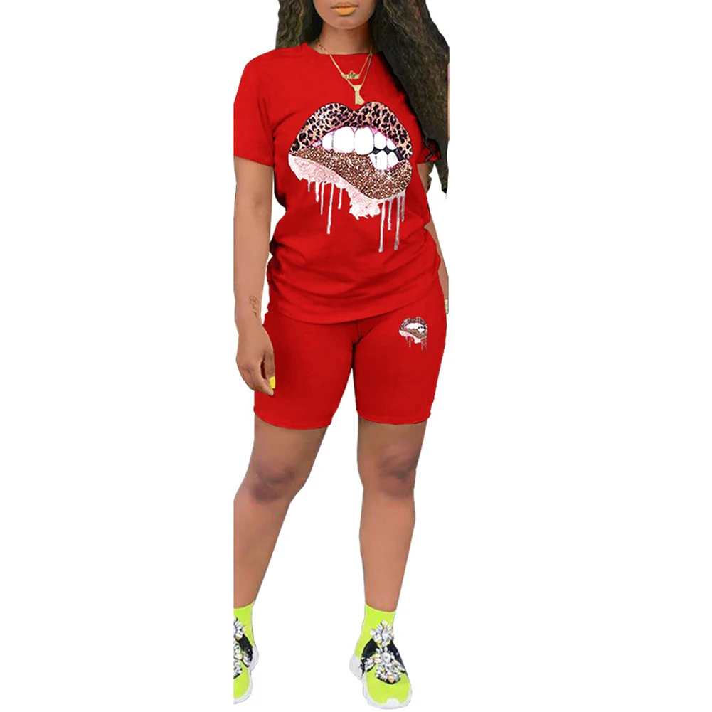 Camiseta de manga corta con estampado de labios para mujer, Top, pantalones cortos de cintura elástica, traje de estilo informal de dos piezas, jersey de mujer con cuello redondo, ropa para discoteca