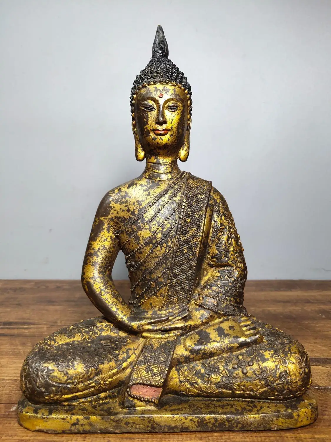 

Home Decor 10" Tibet Buddhism Temple Old Bronze Gilt Shakyamuni Buddha Statue Amitabha Enshrine the Buddha