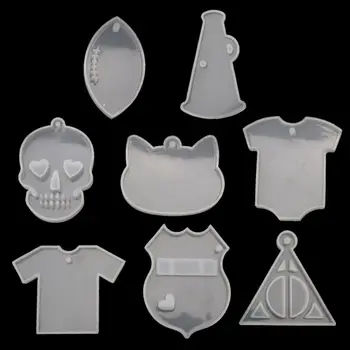 

Hot 2020 8Pcs Keychain Pendant Resin Molds Skull T-shirt Silicone Molds Jewelry Making