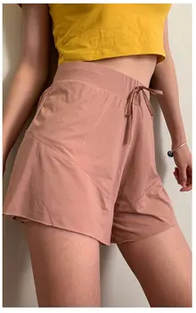 

2020 Women's plus size sports shorts double-layer anti-light sweat-absorbent breathable high elastic