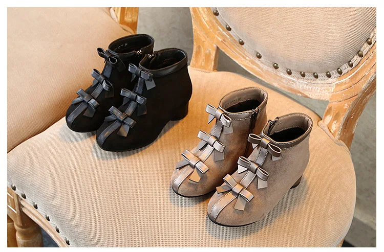 Зимние детские ботинки принцессы; детская теплая кожаная обувь; ботильоны с бантом для маленьких девочек; брендовые модные мягкие Ботинки на каблуке; Милая обувь; Новинка