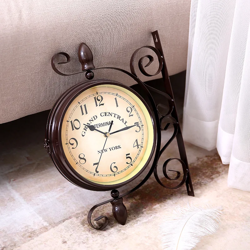 1pcs New European Style Vintage Clock Innovative Fashionable Double Sided Wall Clock
