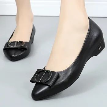 

2020 autumn new non-slip soft bottom buckle with wild women's shoes